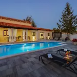 Villa Desapemani With Heated Pool Zminj